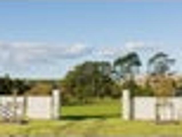 Land for sale in Kawau Island