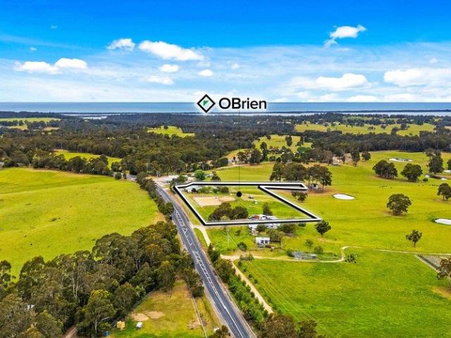 House for sale in Kalimna West, Victoria