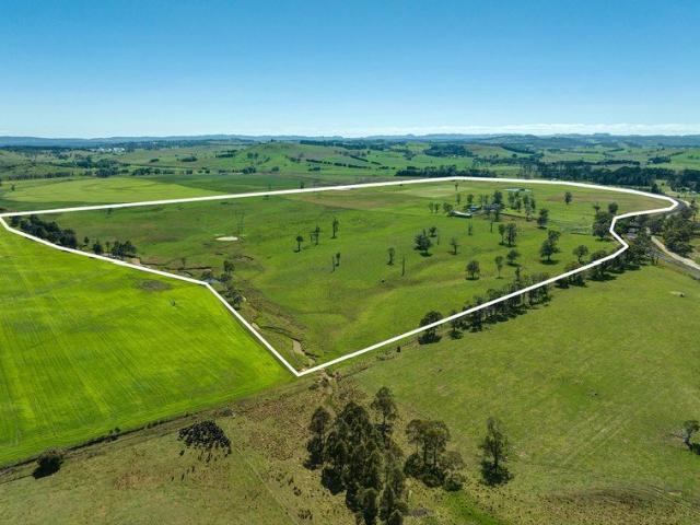 Cottage for sale in Exeter, New South Wales
