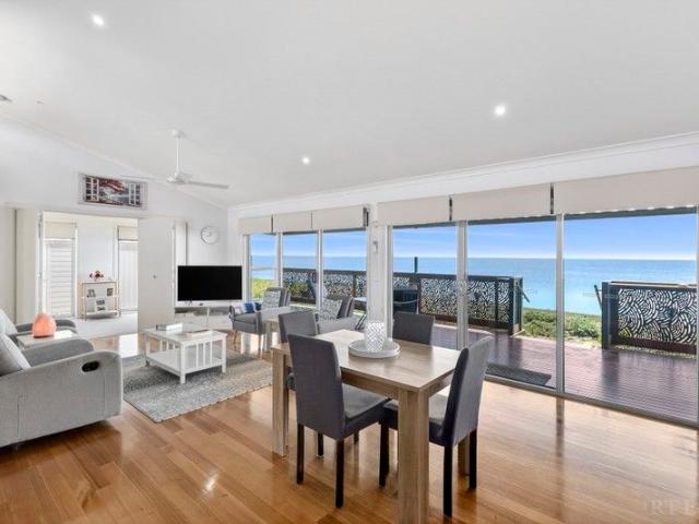 Apartment for sale in Leopold, Victoria
