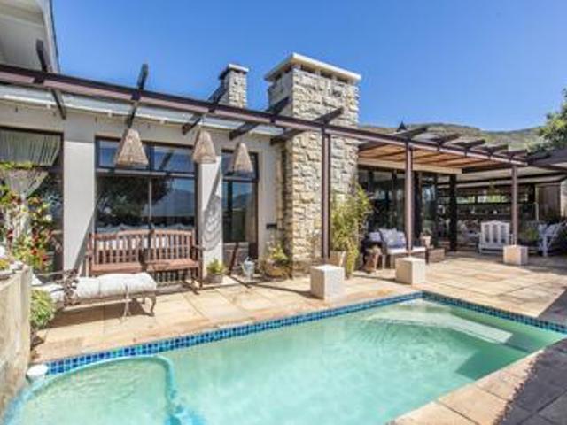 House for sale in Westlake, City of Cape Town