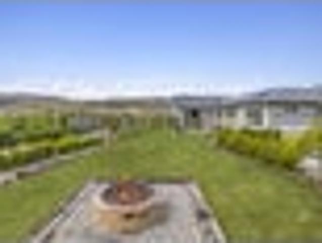 House for sale in Otakou