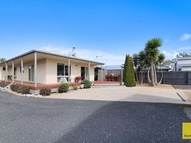 House for sale in Port Welshpool