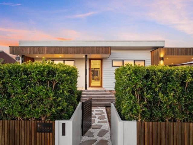 House for sale in Blue Bay, New South Wales