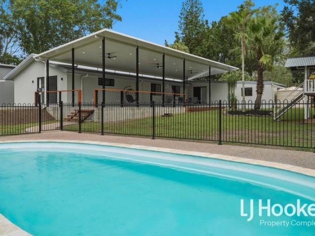 Cottage for sale in Toombul, Queensland