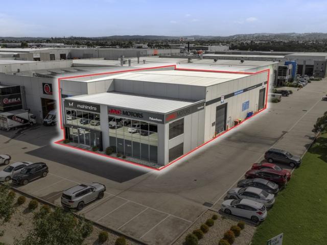 Warehouse for sale in Southeast Business Park, Melbourne