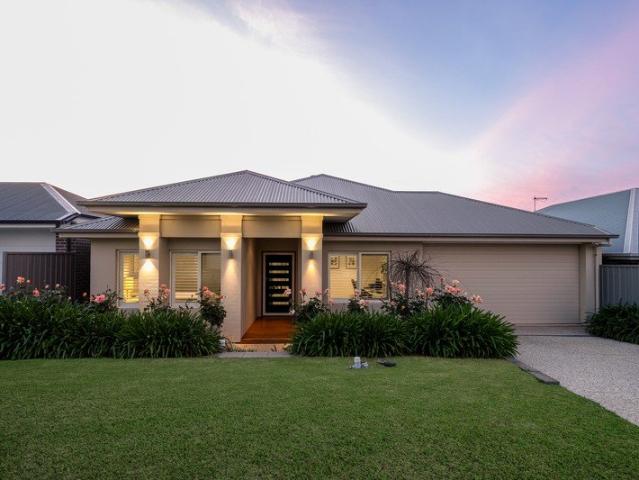 House for sale in Seaford Heights, Adelaide
