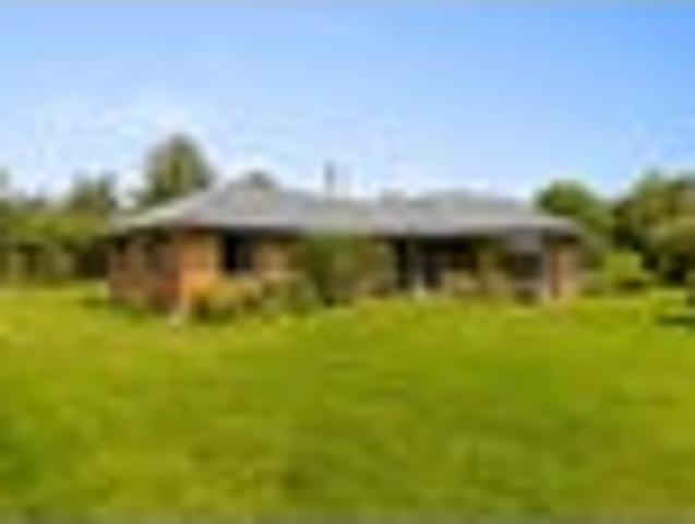 House for sale in Charing Cross, Canterbury