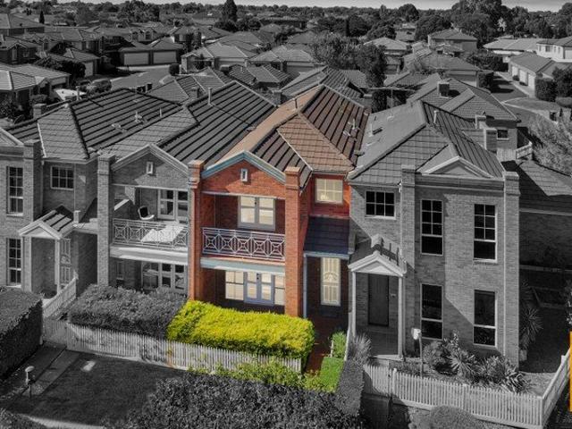 Townhouse for sale in Camerons Creek, Victoria