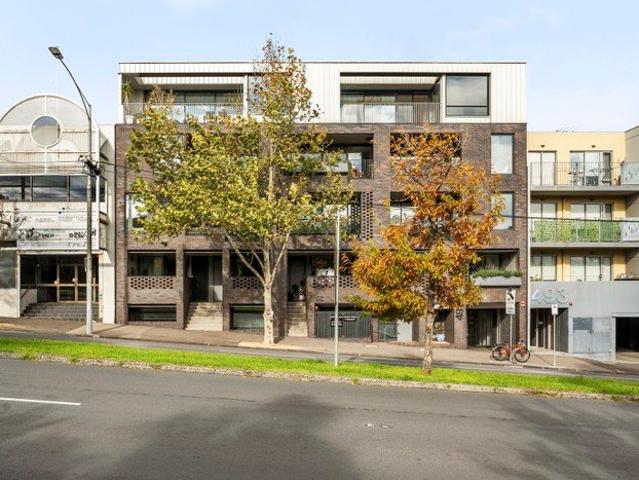 Townhouse for sale in Camerons Creek, Victoria