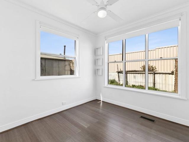 House for rent in Woodend, Victoria