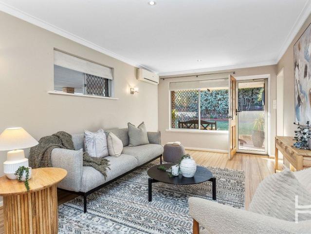 Apartment for sale in Palmyra, Western Australia