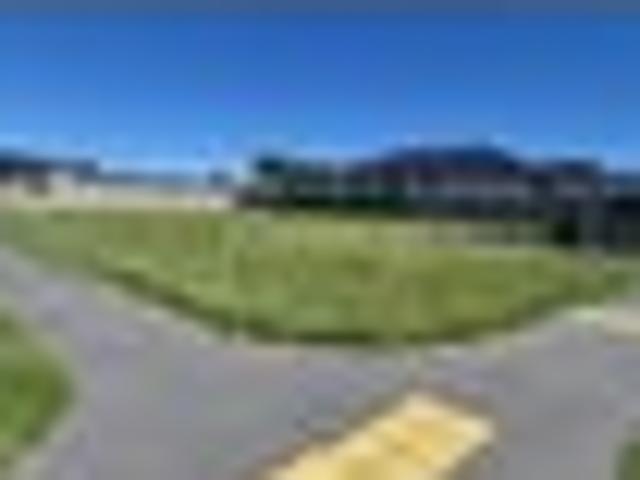 House for sale in Chaslands, Canterbury