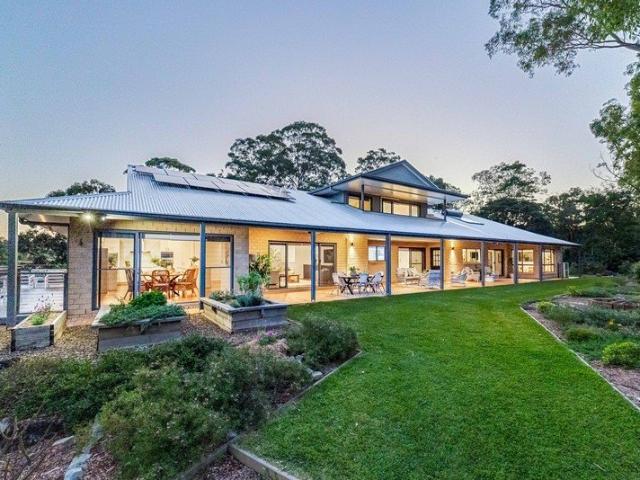 Cottage for sale in Black Mountain, Queensland