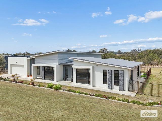 House for sale in Gatton Airpark, Gatton