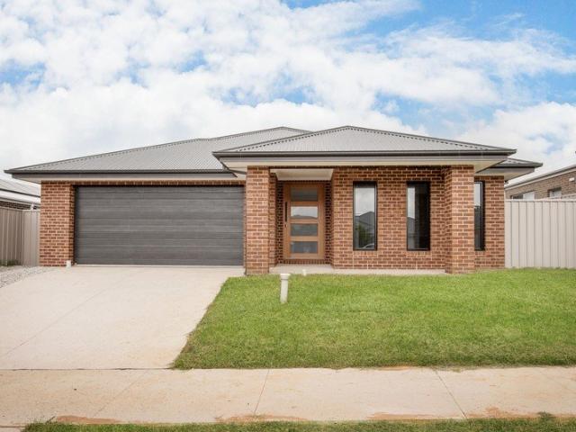 House for rent in Leneva, Victoria