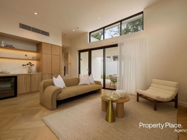 Townhouse for rent in Sutherland, New South Wales