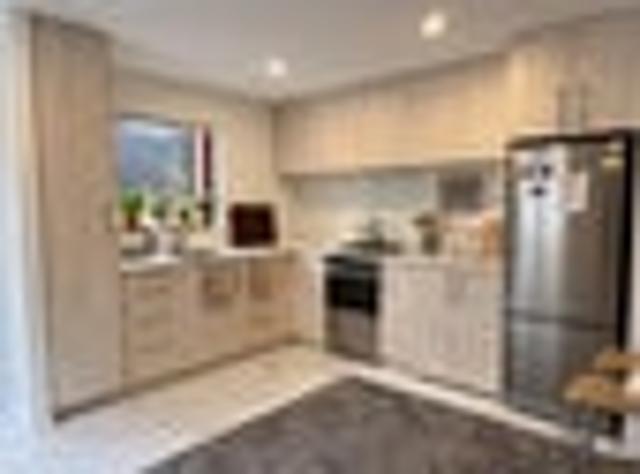 Townhouse for sale in Heathcote, Canterbury