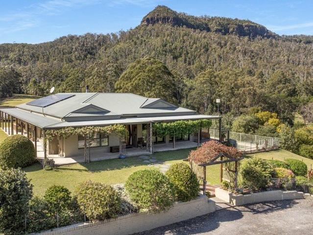 Cottage for sale in Budgong, New South Wales