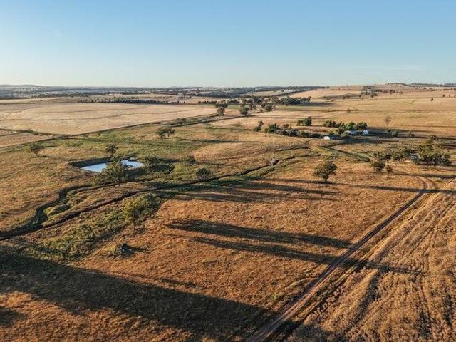 Cottage for sale in Coolabah, New South Wales