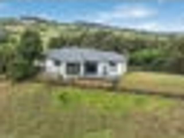 House for sale in Awhitu