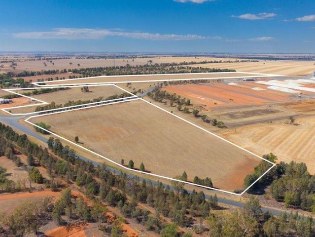 Cottage for sale in Oaklands, New South Wales