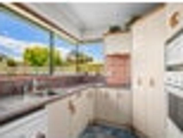 House for sale in Otakou