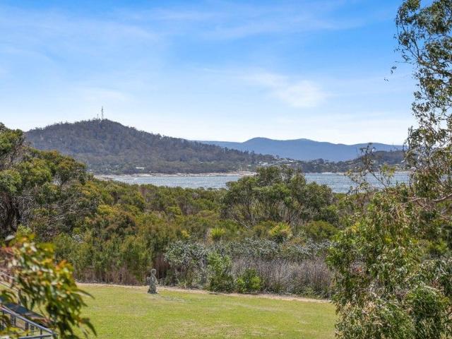 House for sale in Bicheno, Tasmania