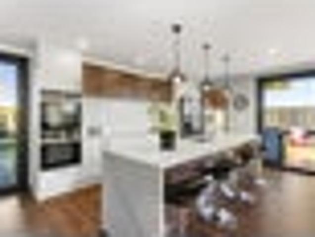House for sale in Awhitu