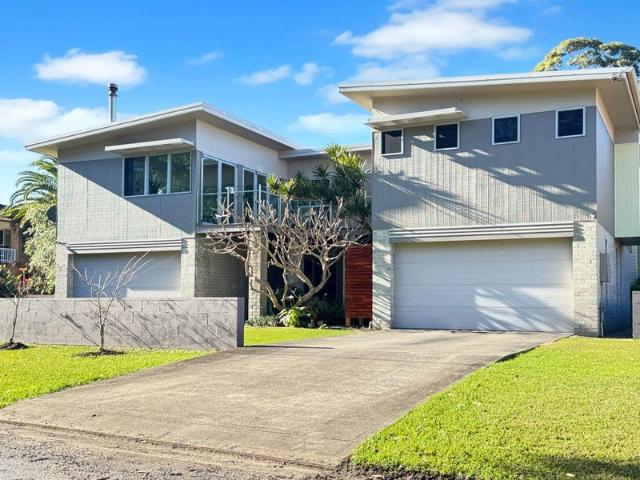 House for sale in Culburra Beach, New South Wales