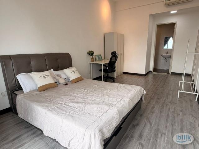 Room for rent in Country Heights Damansara, Kuala Lumpur