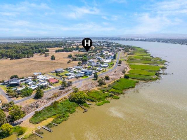 House for sale in Hindmarsh Island, South Australia