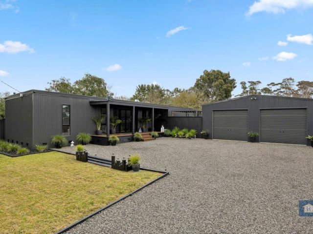 House for sale in Lismore, Victoria