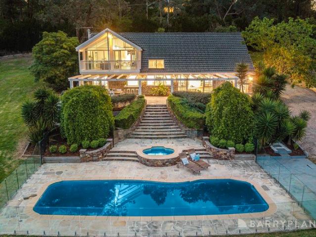 House for sale in Wonga Park South, Melbourne