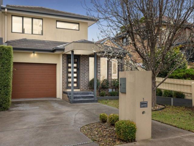 Townhouse for sale in Camerons Creek, Victoria