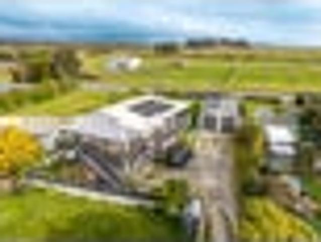 House for sale in Otaki Beach, Wellington
