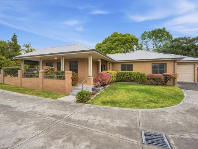 Villa for sale in Teralba, Newcastle-Maitland