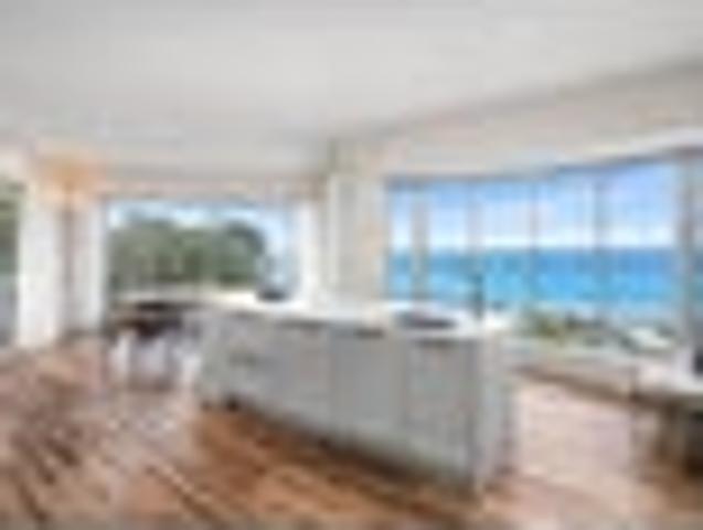 House for sale in Chaslands, Canterbury