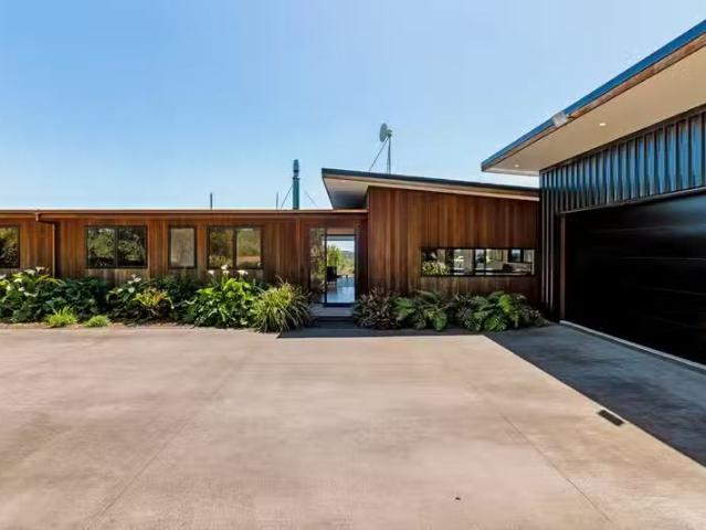 House for rent in Urenui, New Plymouth District