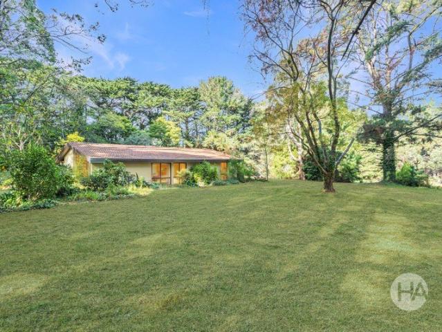 Cottage for sale in Camerons Creek, Victoria