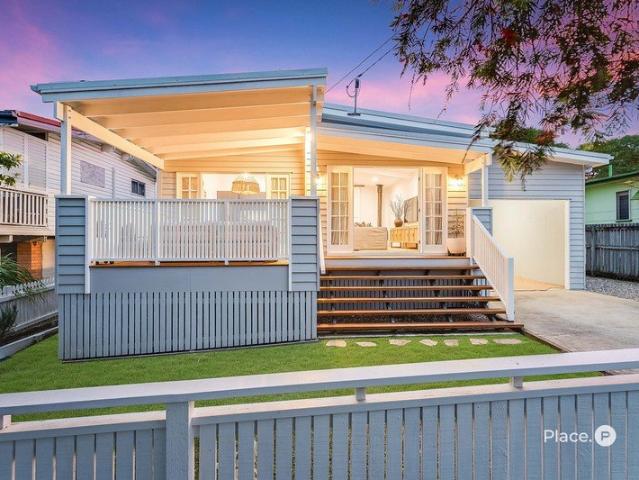 House for sale in Clontarf, Greater Brisbane