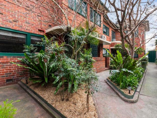 Townhouse for sale in Camerons Creek, Victoria