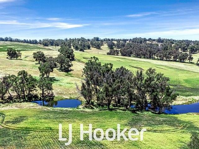 Cottage for sale in Bridgetown, Western Australia