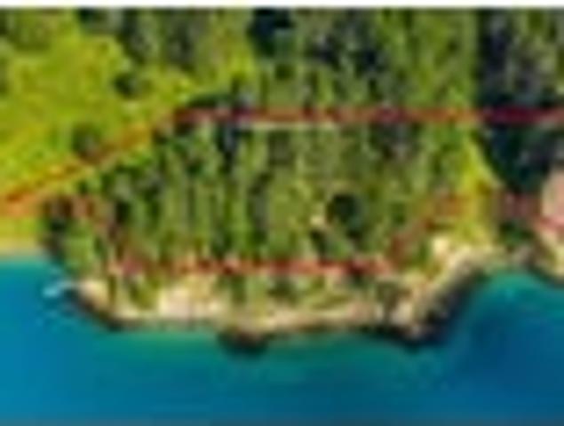 Land for sale in Marlborough