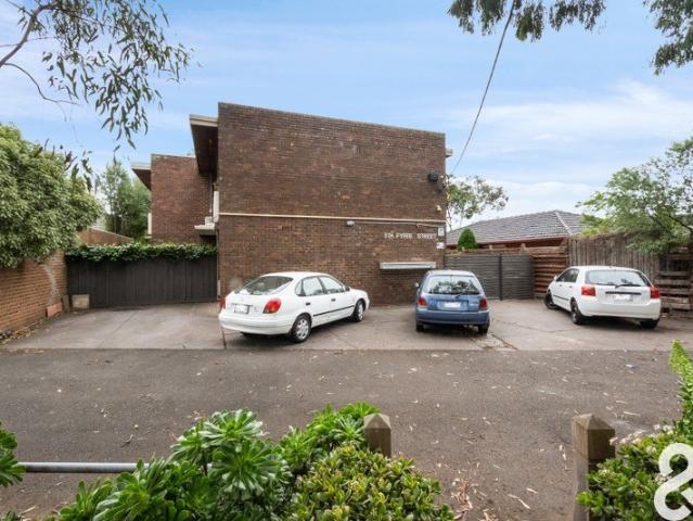 Apartment for rent in Camerons Creek, Victoria