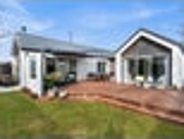 House for sale in Lincoln, Canterbury