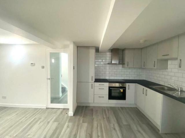 Apartment for rent in Armley, West Yorkshire