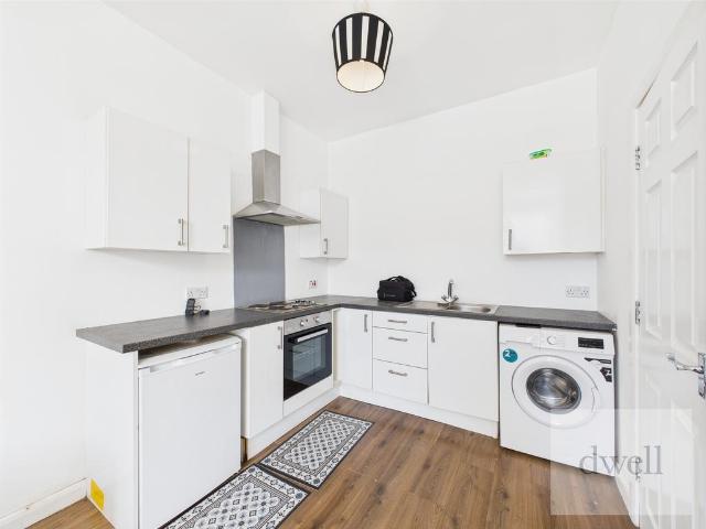 Apartment for rent in Moor End, Leeds