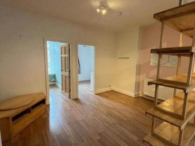 Apartment for rent in Armley, West Yorkshire