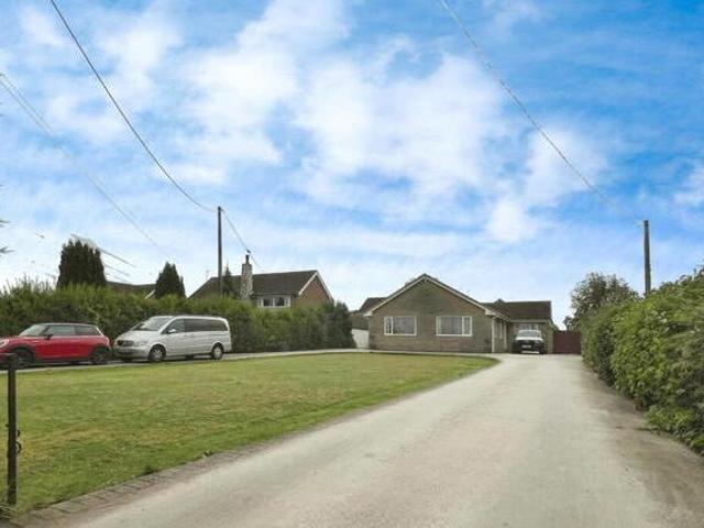 House for sale in Armthorpe, Doncaster